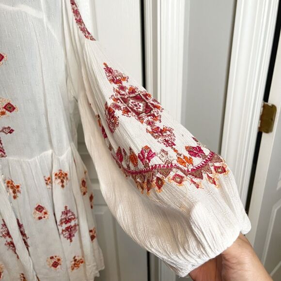 Free People Arianna Embroidered Button V Neck Ruffle Hem Tunic Peasant Blouse - Picture 6 of 14